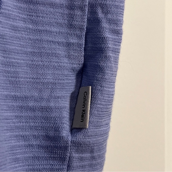 Calvin Kline V-Neck T-shirt Slim Fit Corn Flower Blue Womens M 100% Cotton - Picture 4 of 4